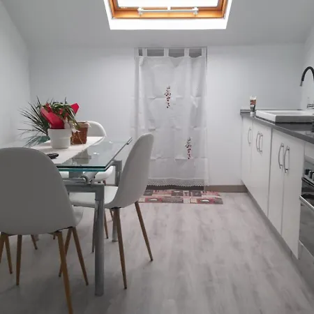 Appartamento Atico Con Terraza En